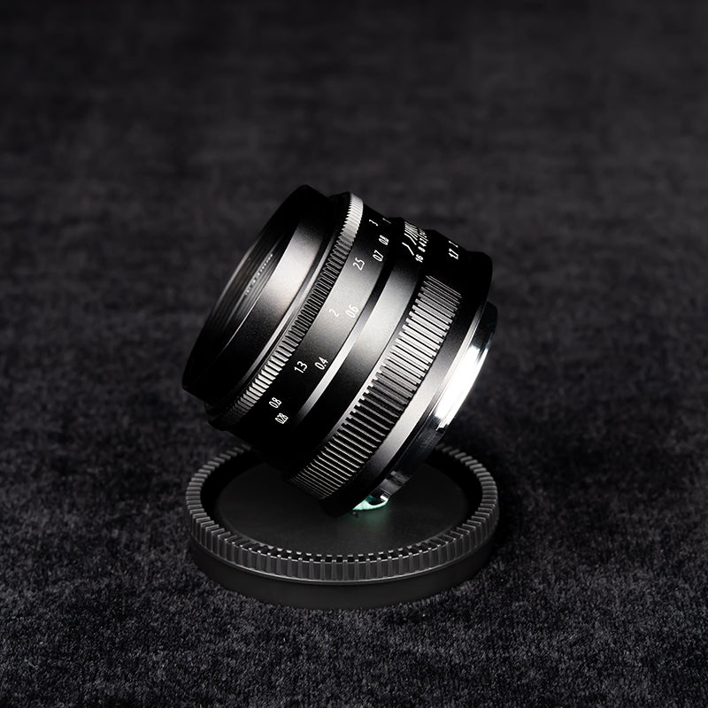 35mm F1.7 APS-C Wide-Angle Manual Focus Prime Lens for Panasonic/Olympus Micro 4/3 Mount